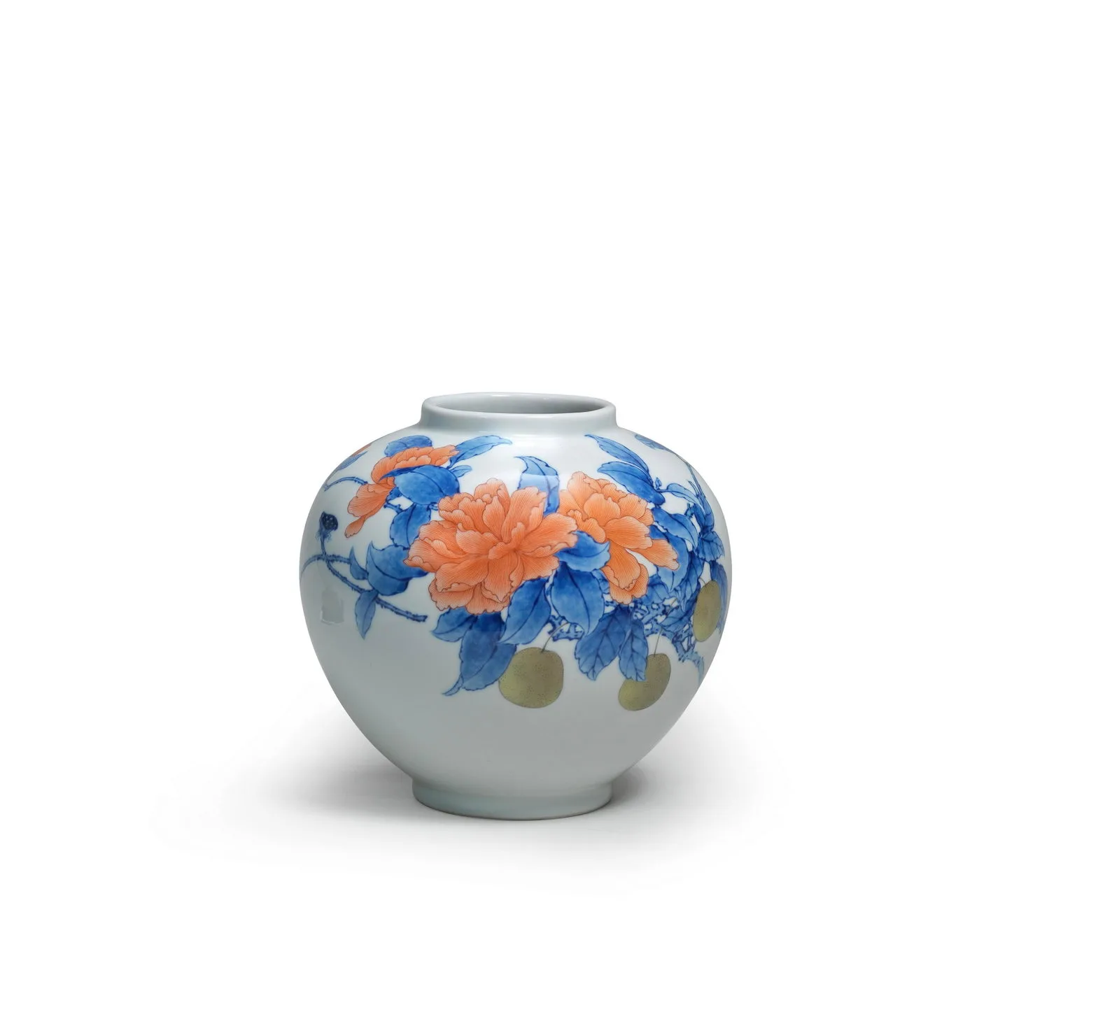 MAKUZU KOZAN WORKSHOP A Porcelain Baluster Vase Meiji (1868-1912) or Taisho (191