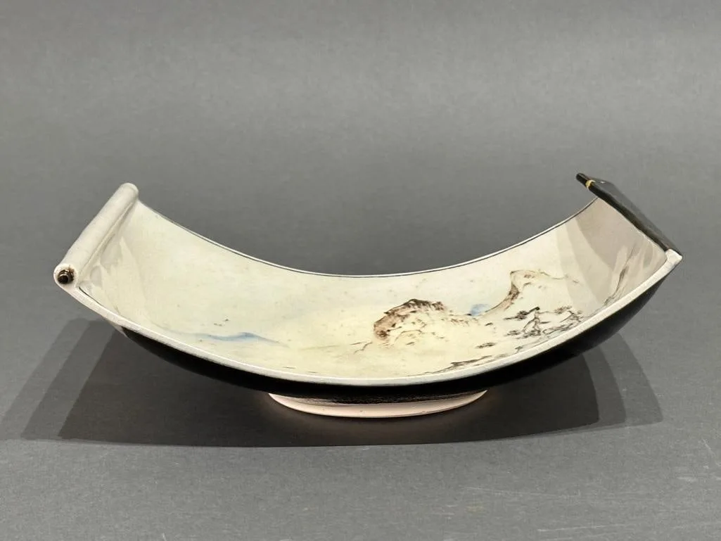 Japanese Porcelain Sweets Bowl by Makuzu Kozan
