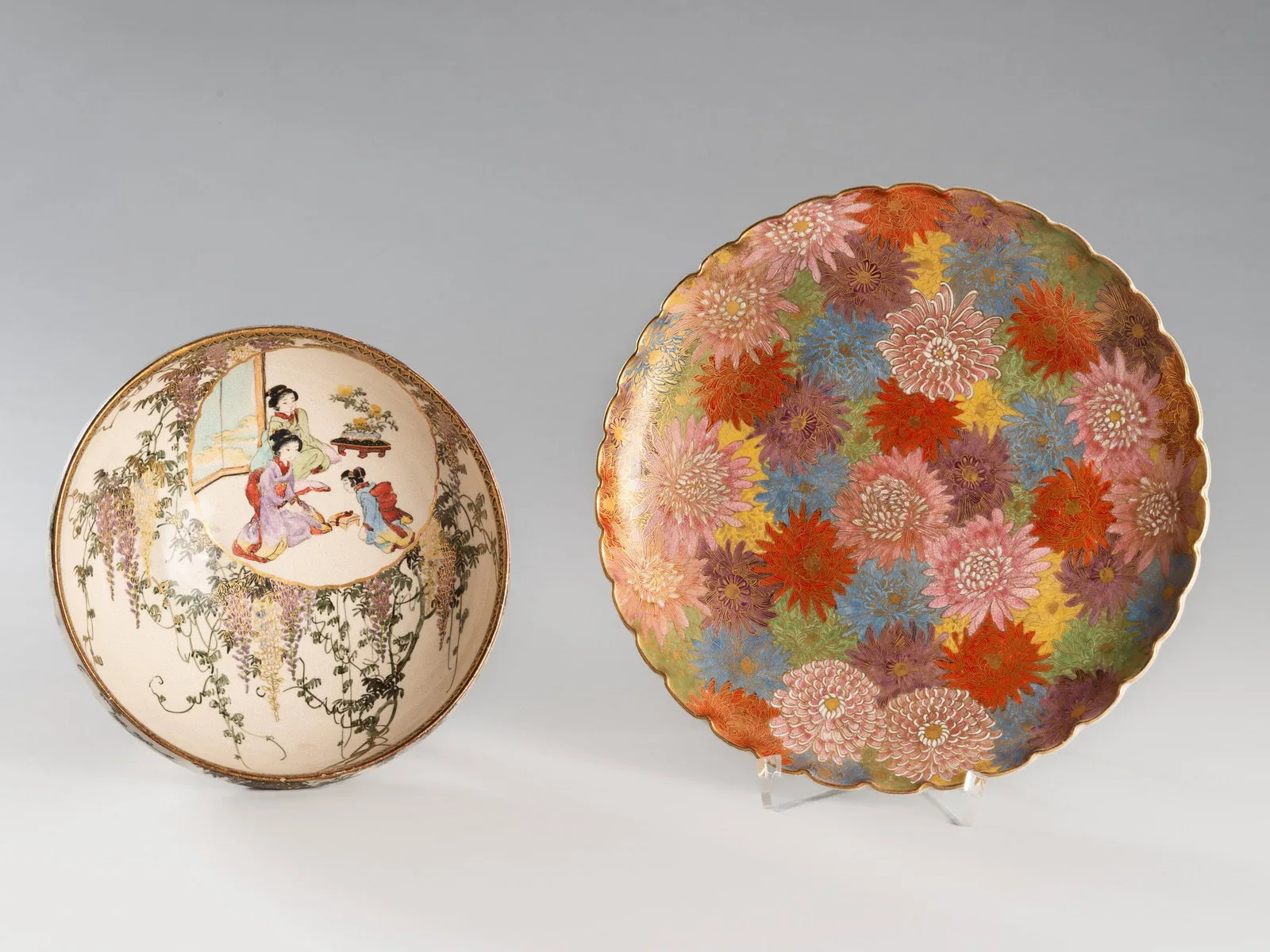 A GROUP LOT WITH A SIGNED SATSUMA EARTHENWARE DISH AND BOWL