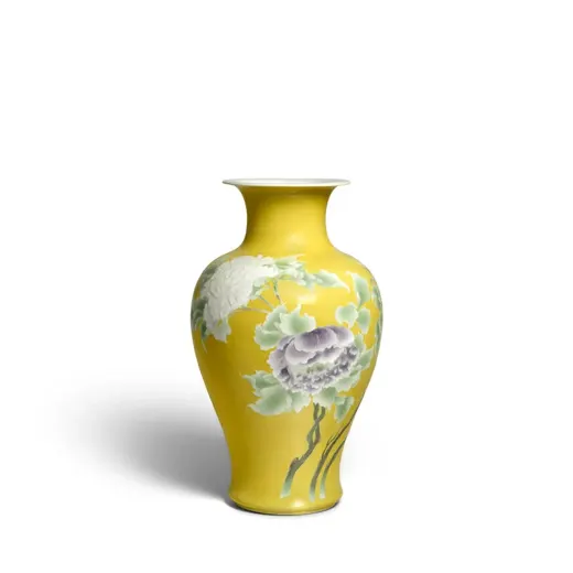 MAKUZU (MIYAGAWA) KŌZAN (1842-1916) A Large Porcelain Vase Meiji era (1868-1912), late 19th century — Bonhams, 2026-09-1