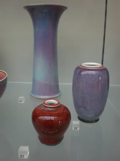 Porcelain vase and jar with flambé glazes, Yokohama, 1900–1910